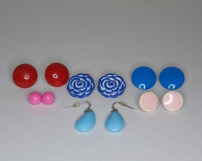 Vintage 6 Pairs of Push Back Stud Earrings in Red, Blue and Pink B-4-73