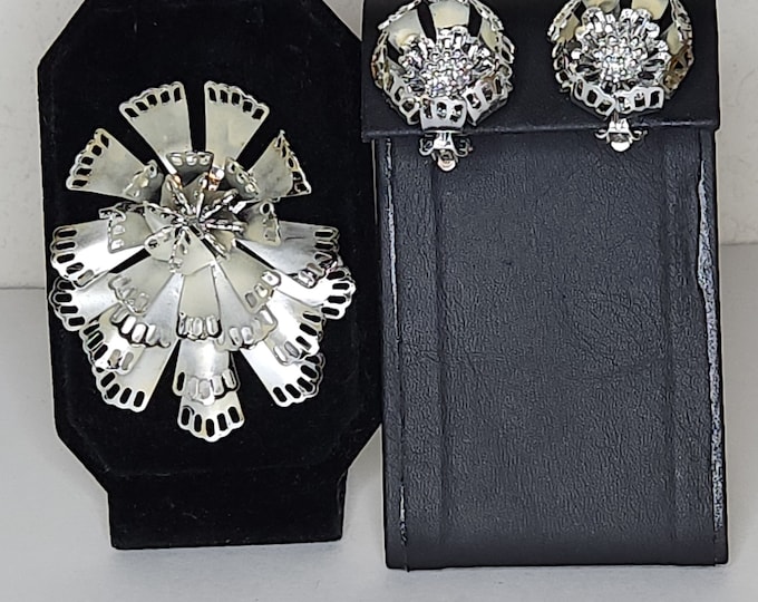 Vintage Coro Signed Silver Tone 3D Flower Brooch and Clip-On Earrings Set in Original Box C-6-23