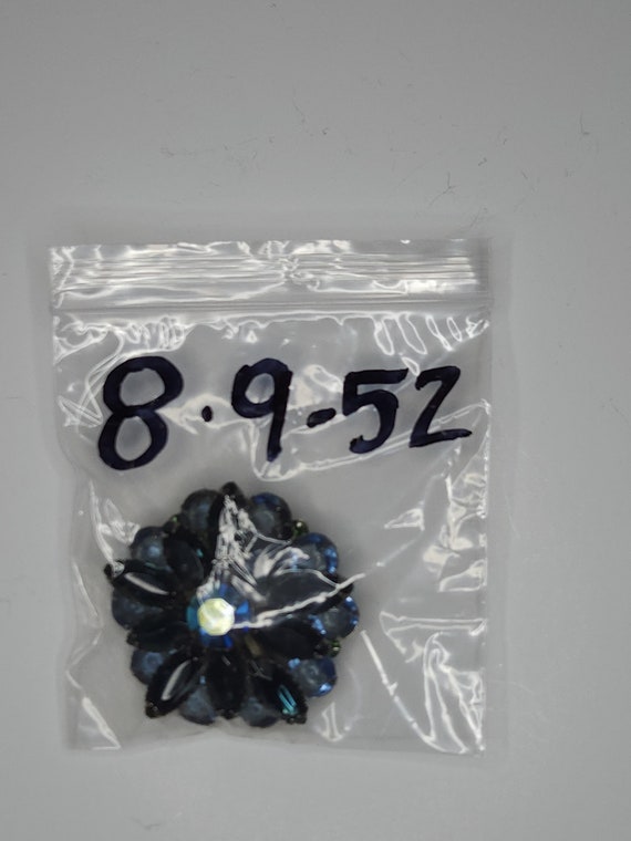 Broche Vintage Florale Fougère En Laiton - Strass Bleus, Dimensions 65x20mm, Occasion