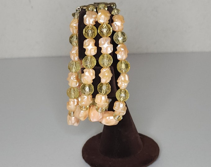 Vintage Four Strand Peach Faux Pearl and Translucent Yellow Faceted Plastic Beaded Bracelet B-2-5