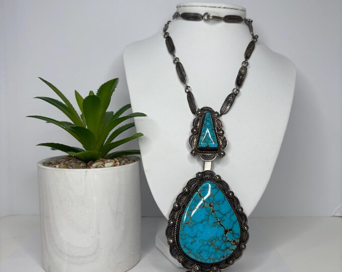 Comanche Master Jeweler Mike Perez - White Buffalo -  Sterling Turquoise Feather Link Necklace Approx 20” D-7-4