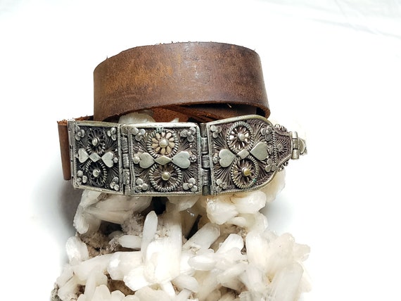 Beautiful Vintage Rare Buckle, Indian Silver Triba