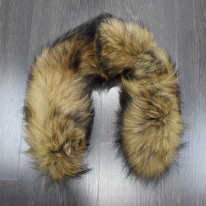 Fur trim for hood, scarf, collar, Finn Raccoon fur natural colour, detachable  fur accessory, Mens Womens gift