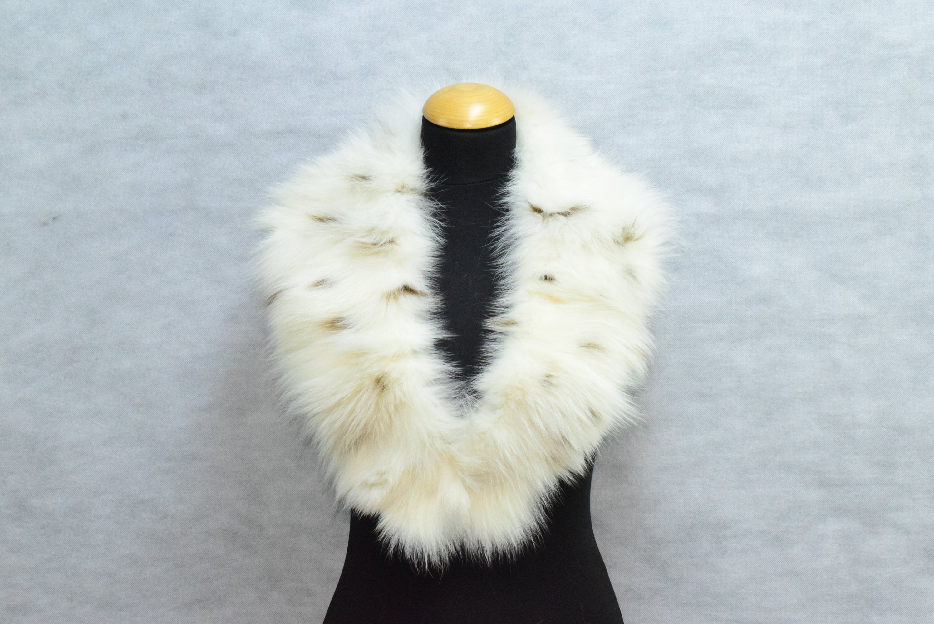 Fox White Faux Fur Collar Kirby | Luxury Scandinavian Shadow White Fox Fur Jacket With  main image 3