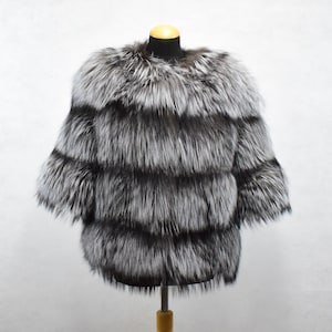 Fox Fur jacket coat, Luxury silver color with short sleeves natural color and high quality.