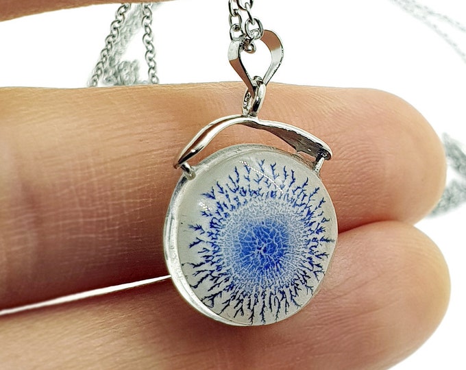 Small, blue glass pendant by Maria Marachowska