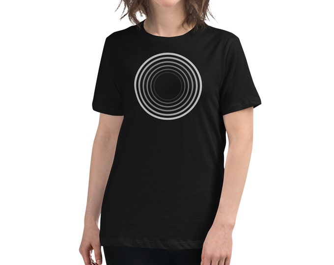 Women's loose t-shirt geometry circles - graphic design t-shirts - circles design t-shirt - geometric t-shirt - universe t-shirt