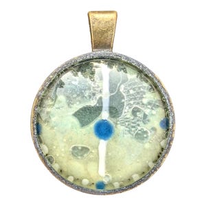 Einzigartiger Leuchtender Vintage-Pendant von Maria Marachowska – Handgemalte Glaskunst für Unisex-Liebhaber