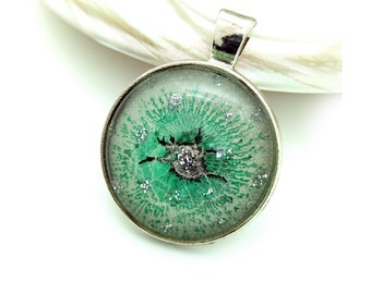 Green glitter Art Glass Pendant by Maria Marachowska