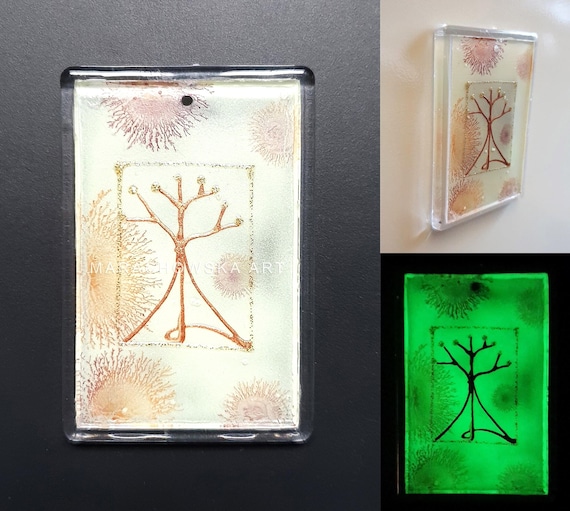 Painting Magnet Gold Tree glow in the dark by Maria Marachowska