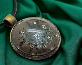 Winter unisex glitter pendant by Maria Marachowska