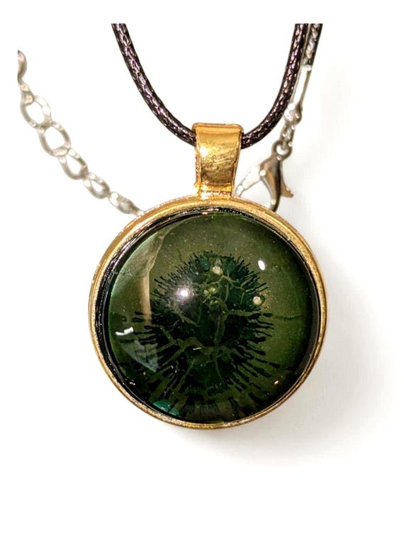 Handgemalte Glasgemälde Schmuck Anhänge, Trendy Kollektion von Maria Marachowska