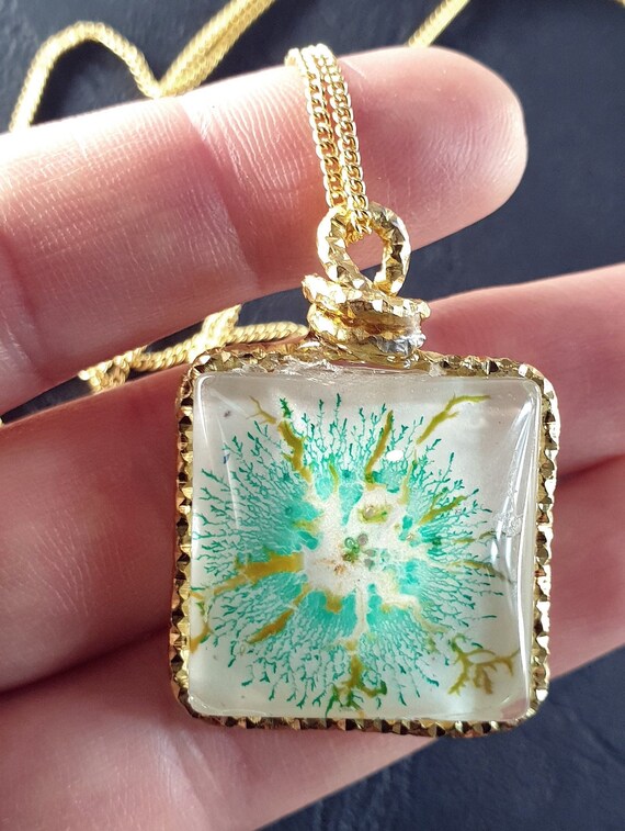 Green, white and gold glass pendant Maria Marachowska