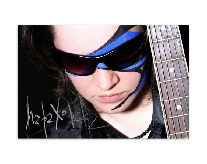 Signed autograph card Maria Marachowska - guitarist postcard - music postcard - bodyart postcard - faceart postcard