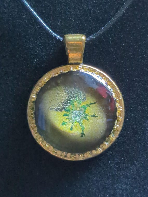 Handmade Unique Gold Pendant by Maria Marachowska 