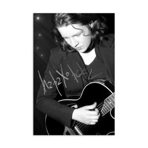 Signierte Autogrammkarte Maria Marachowska - Gitarristin Postkarte - Musik Postkarte - Musik Autogrammkarten - Musikalische Grußkarten