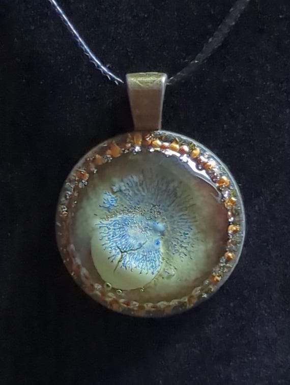 Glowing Unique Pendant