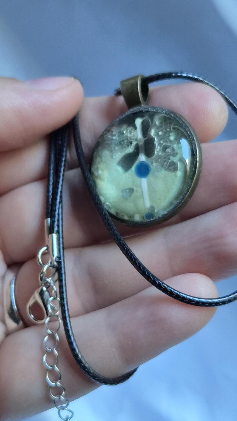 Unique Glow-in-the-Dark Pendant by Maria Marachowska – A One-of-a-Kind Art Nouveau Masterpiece for All Ages image 3