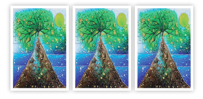 Diese Postkarte ist ein hochwertiger Druck des Original-Gemäldes "Seelandschaft Baum" von Maria Marachowska.