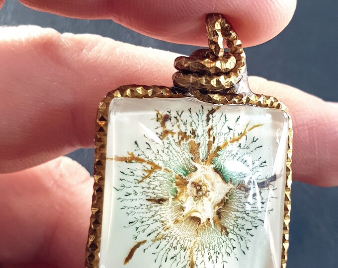 Exceptional piece of jewelry by Maria Marachowska