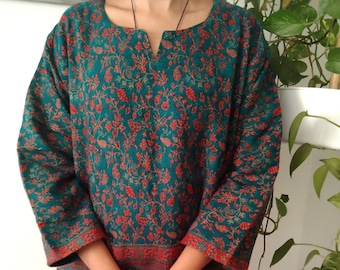 Tunique en laine, Kurti d'hiver, tenues de villégiature, vêtements d'intérieur, cadeaux pour elle, cadeau de Noël, Kurti d'hiver bohème, tunique en laine