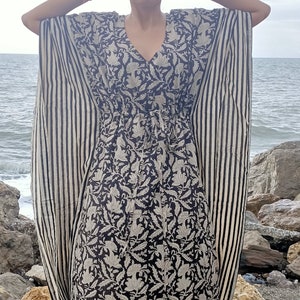 Cotton kaftan,caftan,resort wear,loungewear,sleepwear,gifts for her,cotton dress,maxi dress,plus size dress,boho dress,black floral kaftan