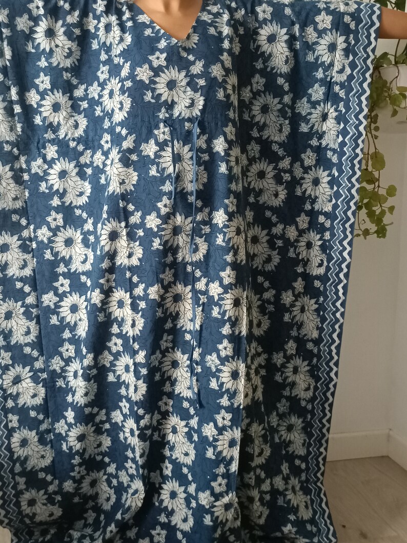 Indigo kaftan,Cotton kaftan,Floral kaftan,Resort wear,Loungewear,Swim cover up,sleepwear,Maxi dress,Plus size dress,One size dress,