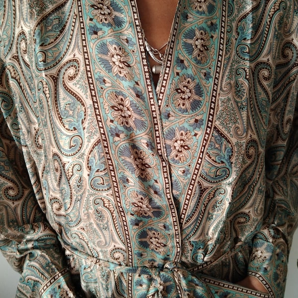 Unisex paisley robe,saree robe,gifts for him,gifts for her,boho robe,swim cover up,dressing gown