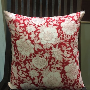Red floral cushions,cotton cushions,Handmade cushions,Home decor,Housewarming gift,Gifts for her,boho cushions