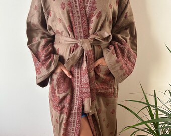 Peignoir unisexe, vêtements d'intérieur, vêtements de vacances, cadeaux pour elle, cadeaux pour lui, peignoir bohème, kimono en laine, vêtement d'hiver