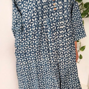 Tunica di cotone, tunica nervata, abbigliamento da resort, abito estivo, abbigliamento da spiaggia, copertura da bagno, tunica indaco, tunica organica, regali per lei, regalo per la festa della mamma, boho immagine 7