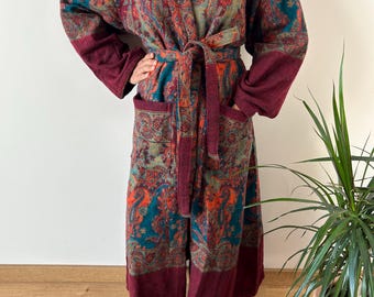 Robe de chambre en laine de yak, cadeau pour elle, robe d'hiver, peignoir en laine, vêtement d'intérieur, cadeau de Noël, cadeau post-partum pour maman, cadeau pour la fête des mères, kimono en laine, style bohème