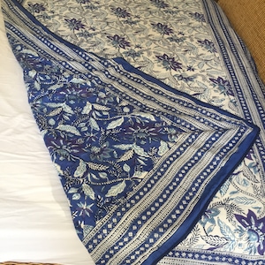 Handmade quilt,Cotton quilt,Sofa throw,Home decor,bedspread,Bedcover,size 60x90 inches, housewarming gift,cotton blanket,Summer quilt