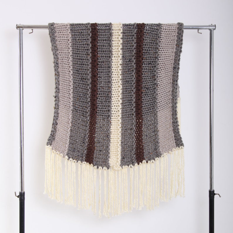 Chunky Hand Made Knitted Throw With Tassles