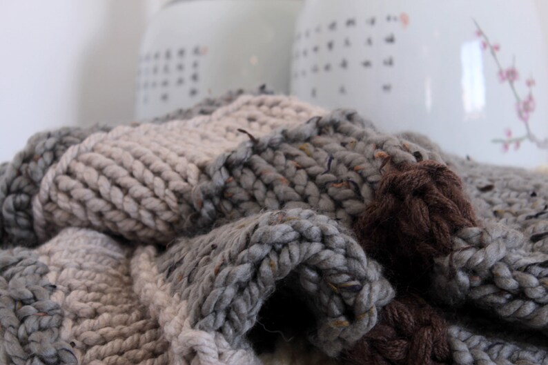 Chunky Hand Made Knitted Throw With Tassles