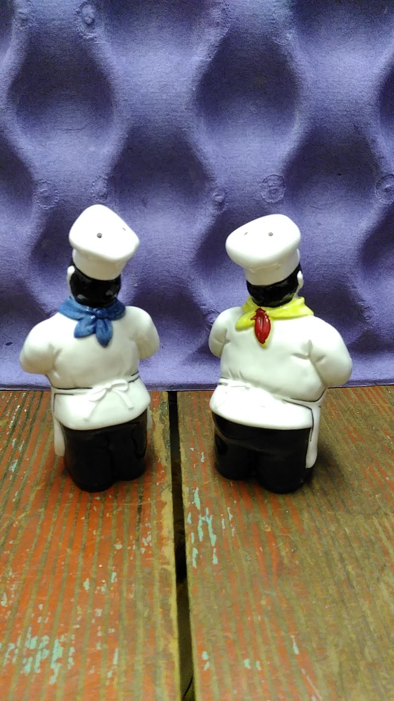Vintage Happy Chefs Salt /& Pepper Shakers