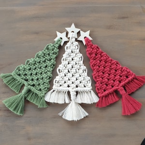 Macramé DIY KIT, Christmas Tree with Wooden Star, Holiday, Craft, Decoration, Wall Hanging, Christmas, festive, gift idea, Craft kit.