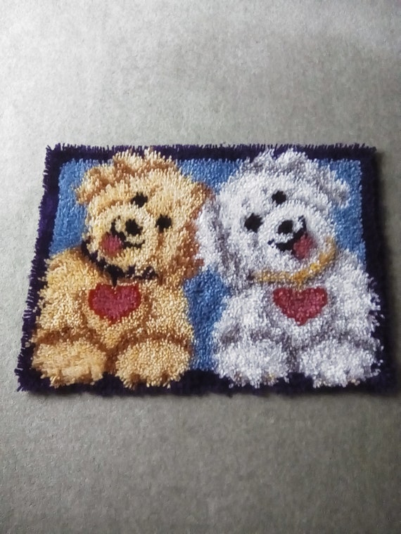 Latch Hook Rug Puppies Image 0