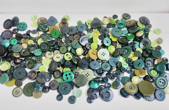 cheap bulk craft buttons