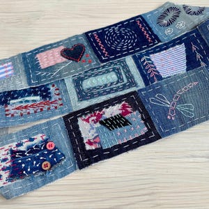 Rol afsnijdbaar denimfragment, 12 geborduurde Boro Sashiko-panelen, langzame steekstofset voor junkjournal, zichtbare herstelpatches