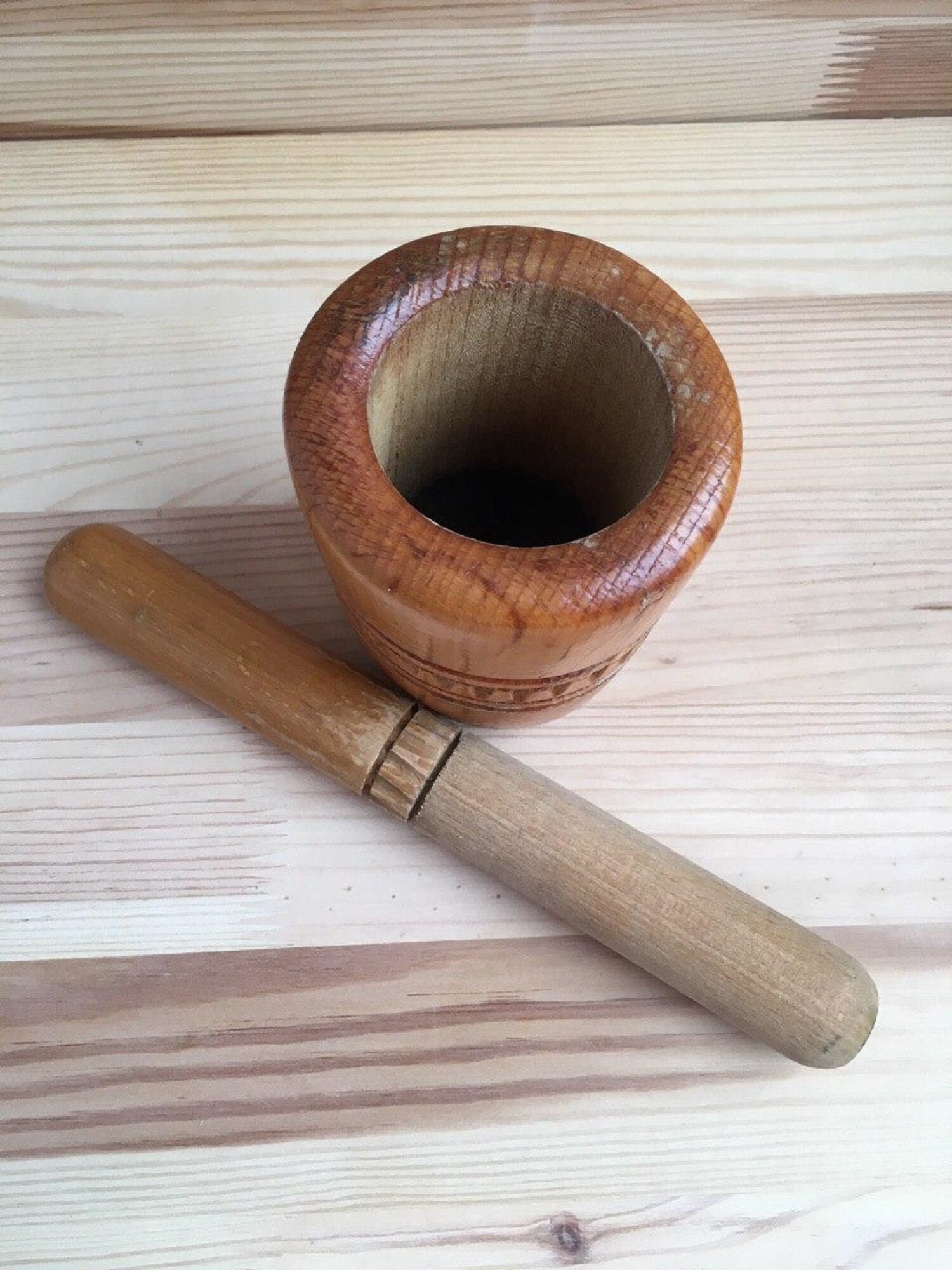 Mortier Ancien En Bois - Fait Main D'un Seul Bloc - Poids 1,880 Kg - Artisanal