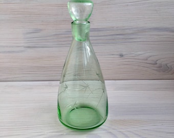 Glass decanter for vodka Small liqueur decanter Retro carafe and stopper Vintage Kitchen utensils 1960s Old barware Drinkware Ukraine seller