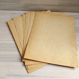 6 GROSSE Braille 8,6 "x 12" Handwerk Scrapbook Papier Vintage beige doppelseitige Seiten Blind Alphabet Altes Papier strukturiertes Papier Antike Lieferungen