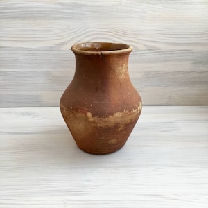 Vaso rustico in terracotta con crepa - Vaso primitivo in terracotta fatto a mano - 19,3 cm di altezza - Decorazione Wabi-Sabi - Antica ceramica ucraina