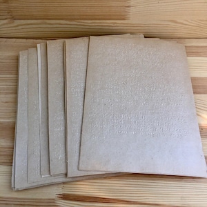 8 GRANDES Braille 8,6 "por 12" papel artesanal para scrapbook vintage bege páginas dupla face alfabeto cego papel antigo papel texturizado loja da Ucrânia