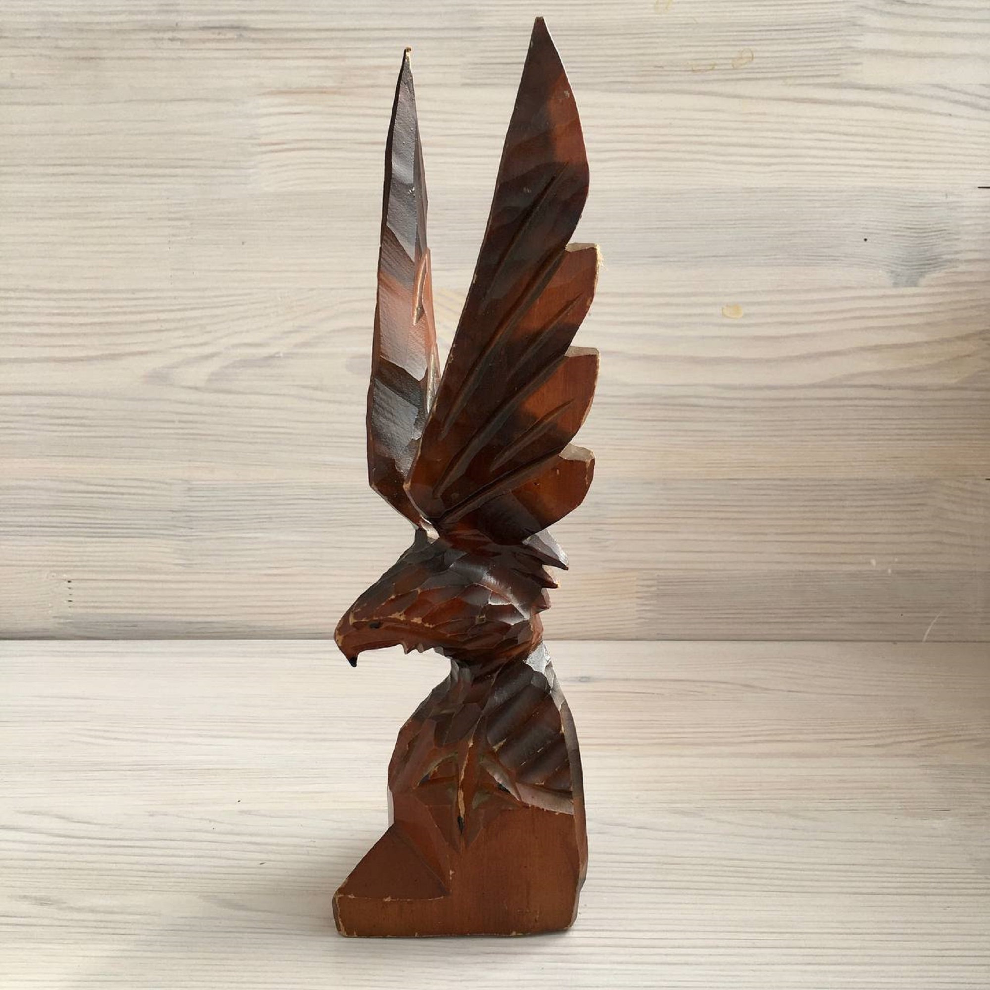 ヴィンテージの手彫り木製鷲の置物：素朴な装飾（11.8インチ） - Etsy 日本