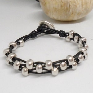 Handmade Silver and leather bracelet, Black leather wrap bracelet, Silver boho beaded bracelet Bohemian hippie Jewelry