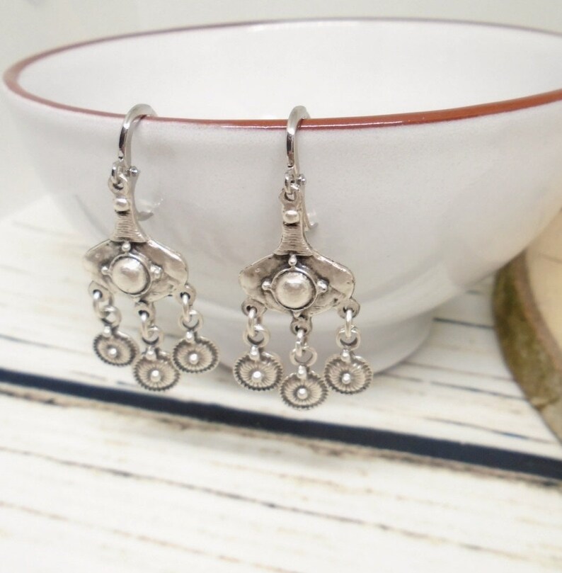 Antique silver boho chandelier earrings, silver tribal dangle earrings, long ethnic earrings bohemian hippie jewelry gift for her zdjęcie 5