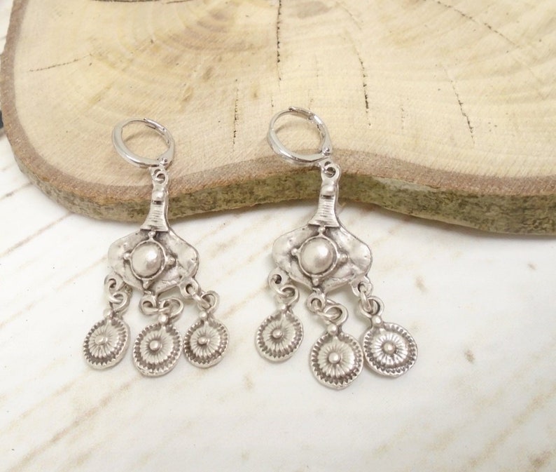 Antique silver boho chandelier earrings, silver tribal dangle earrings, long ethnic earrings bohemian hippie jewelry gift for her zdjęcie 3