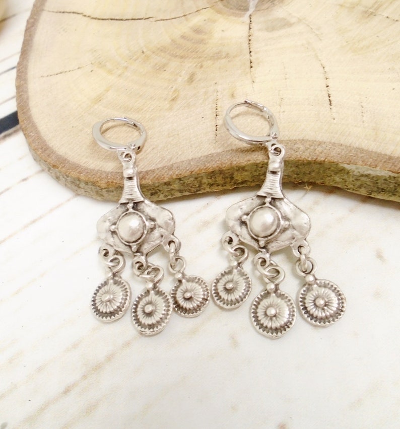 Antique silver boho chandelier earrings, silver tribal dangle earrings, long ethnic earrings bohemian hippie jewelry gift for her zdjęcie 8